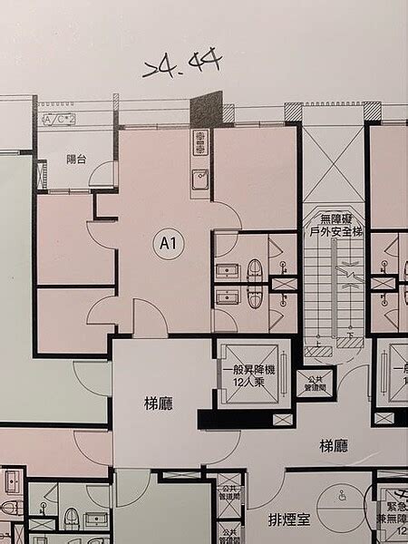 電梯旁邊的房間|「電梯旁物件」噪音嚴重？網一看格局：重點錯了！